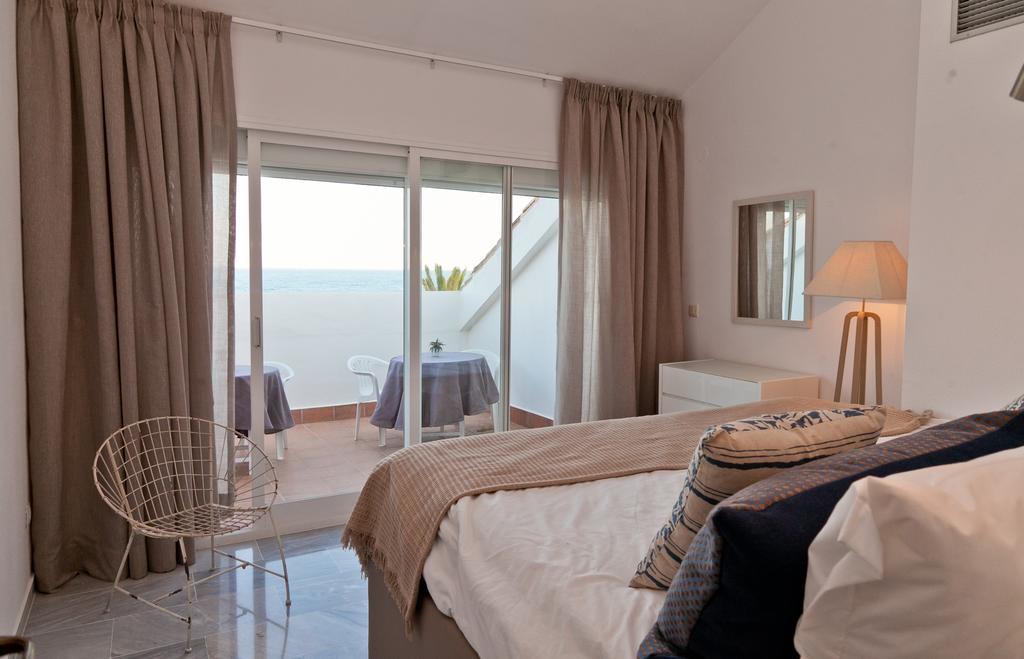 Holiday Home Clarisa Estepona Exterior photo