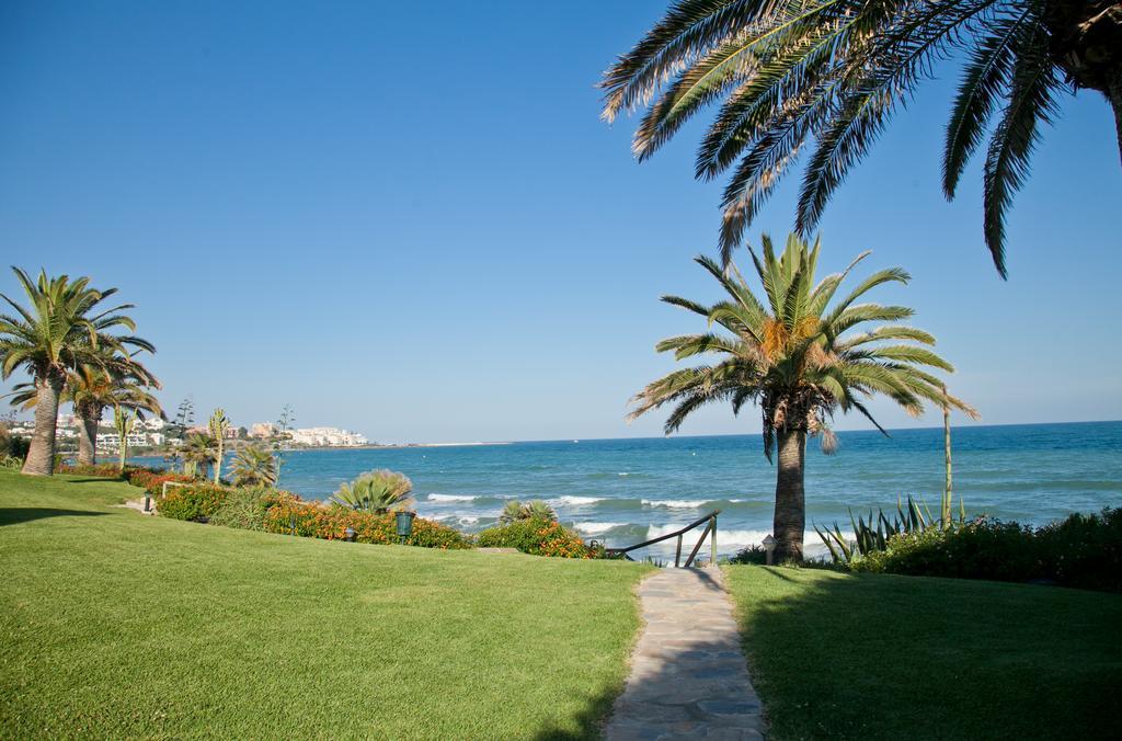 Holiday Home Clarisa Estepona Exterior photo